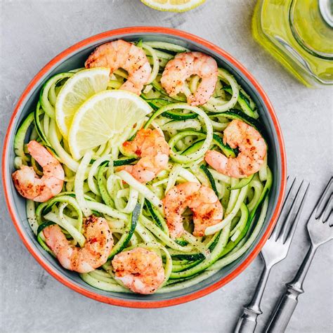 Recept Courgetti Met Garnalen En Een Saus Van Avocado Fit Nl