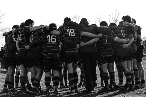 Quels Sont Les Quipements Indispensables Pour Pouvoir Jouer Au Rugby