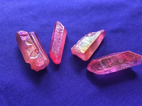 S2247 Pack Of Pinkred Aura Quartz Points