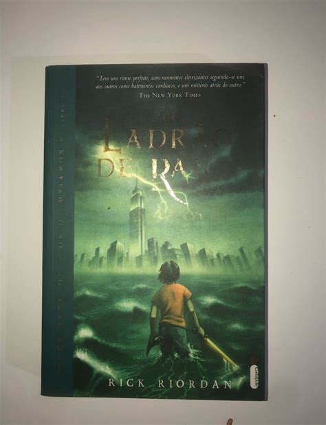 Livro Percy Jackson e O Ladrão de Raios Livro Livro Usado 73588369