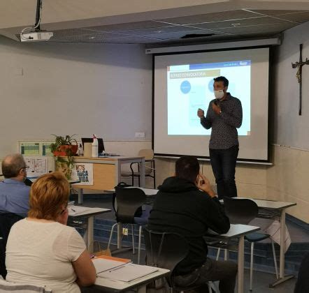 La formación de entrenadores se pone en marcha FBCV