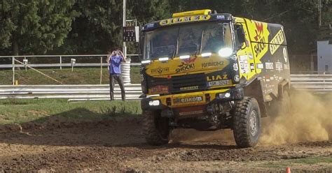 Vyzkoušeli jsme si vlastní malé závody Rallye Dakar INDIAN