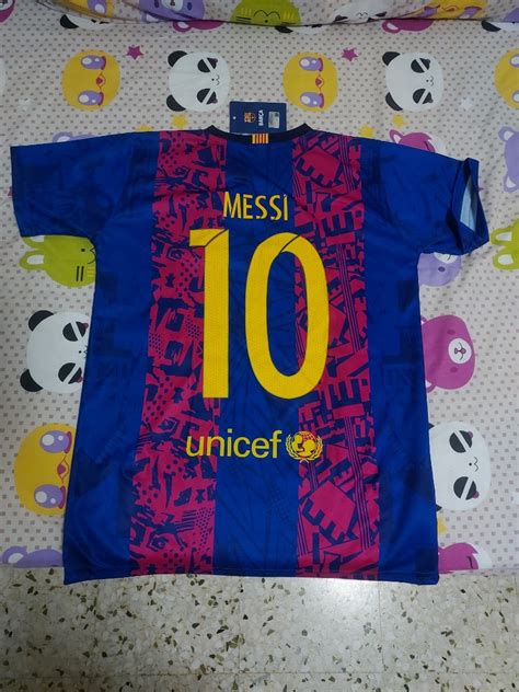 Official Messi Jersey 10 - FCB, Men's Fashion, Activewear on Carousell