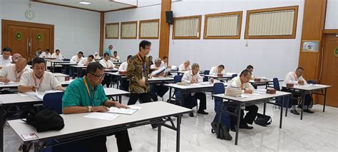 Peserta Mengikuti Seleksi Ujian Tertulis Calon Hakim Ad Hoc Tipikor