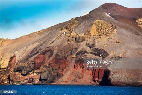 Jagged Island South Shetland Islands Photos and Premium High Res ...