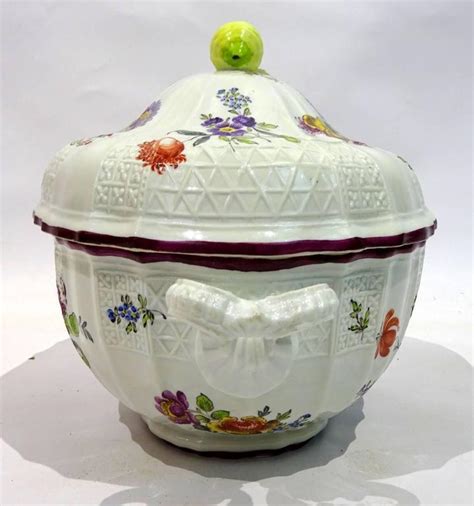 Early 20th Century French Meissen Style Porcelain Tureen At 1stdibs