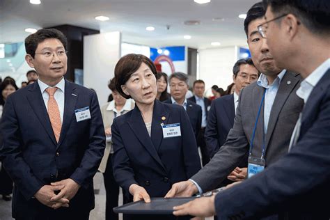 환경부 열린장관실 장관 동정 한화진 환경부장관 제29회 환경의 날 기념식 참석