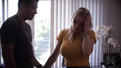 Long Lost Mommy Free MILF HD Porn Video D XHamster XHamster