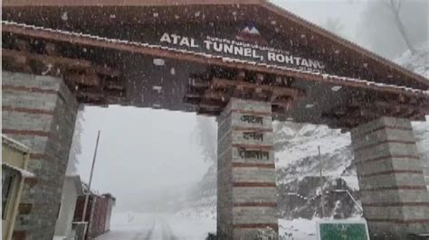 Rohtang Pass HP Rohtang Pass Receives Fresh Snowfall News Times