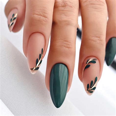 Glossy Green False Nail Short Almond Press On Nails For Finger Nails