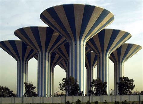 Kuwait Water Towers المرسال