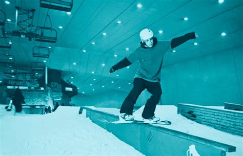 10 Incredible Indoor Snow Resorts Around the World | Complex