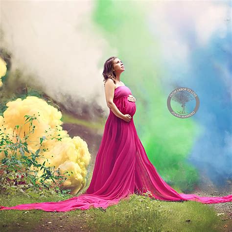 Mom Honors 6 Miscarriages With Rainbow Baby Photoshoot