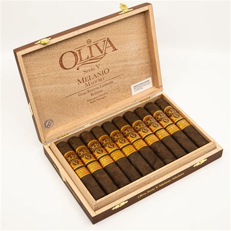 Olivia Collection Dons Fine Cigars