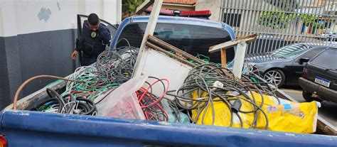 Pc Apreende Uma Tonelada De Fios De Cobre Que Podem Ser Furtados