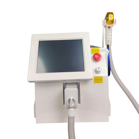 Permanent 808nm Diode Lasers Hair Removal Machines For Salon Vaney