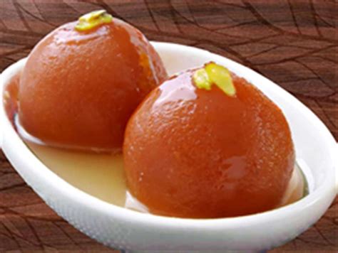 How To Make Perfect Gulab Jamun Recipe Mydelicious Recipes