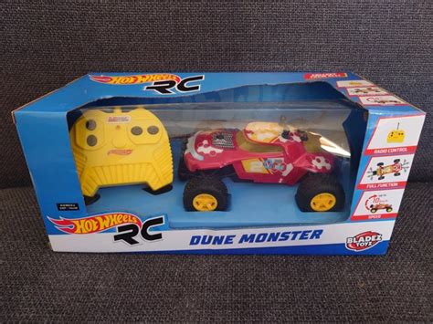Hot Wheels Rc Dune Monster Car Buggy Red Radio Control Stunt Truck Terrain Storm