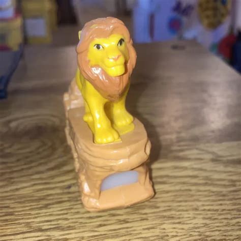 THE LION KING CELEBRATION Disneyland 40th Anniversary Happy Meal Toy 3