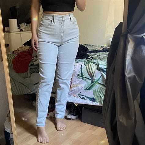 Levi S High Waisted Tapered Straight Jeans Note Depop