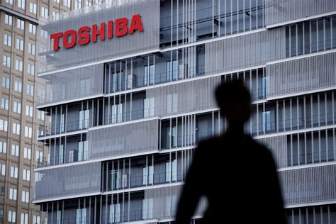 焦点：東芝74年の上場に幕、「黒子ファンド」jipと再建なるか ロイター