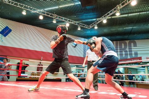 Entrenamiento Del Entrenamiento Del Boxeo Imagen editorial - Imagen de ...