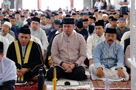 Salat Ied Di Masjid Agung Syekh Yusuf Adnan Ingatkan Masyarakat Gowa