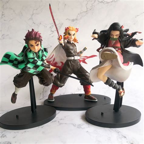 17cm Anime Demon Slayer Kimetsu No Yaiba Kamado Tanjirou Nezuko Pvc Action Figurines Model