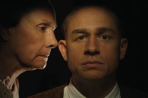 Inside Charlie Hunnam's 'unbelievable' transformation into Ed Gein for ...