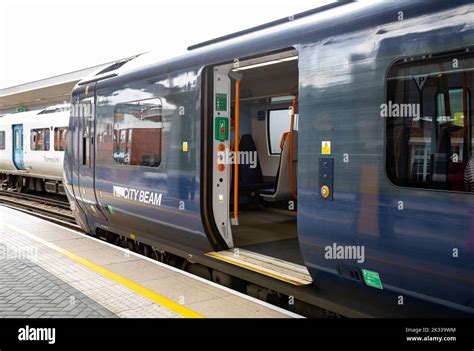 A Southeastern Class 707 Arrives At London Bridge Station In London