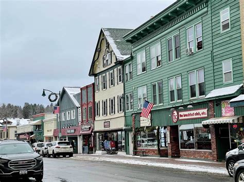 Things To Do In Lake Placid In Winter Getaway Guide Bobo And Chichi