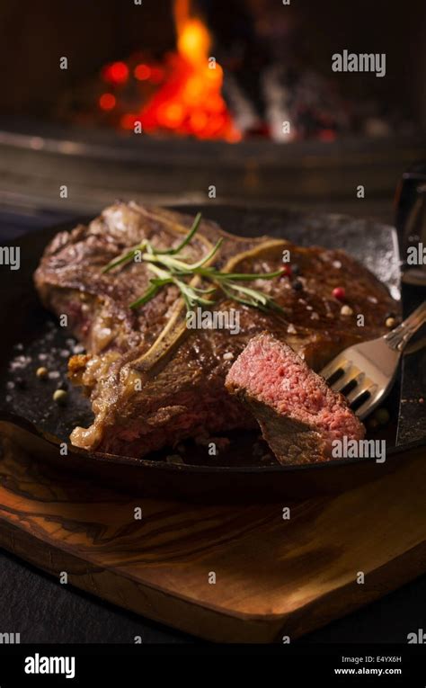 Porterhouse Hi Res Stock Photography And Images Alamy