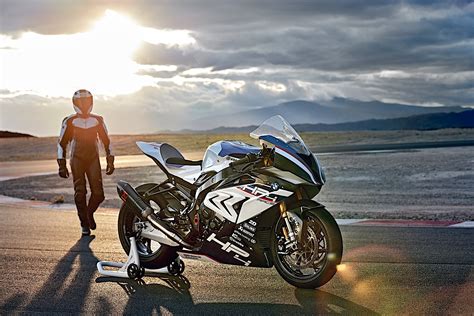 Fully Carbon Fiber 2018 BMW HP4 Race U.S. Price and Specs Revealed ...