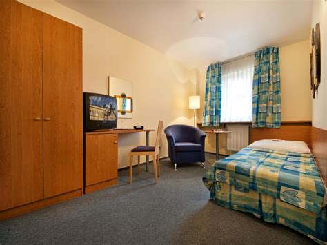 Hotel Merkur - Czech Leading Hotels, Prague | Best deals | lastminute.com