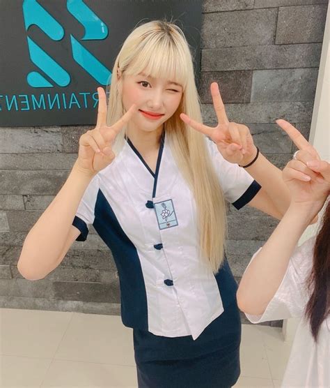 핫이슈 HOT ISSUE on Twitter 교복 춤 사진