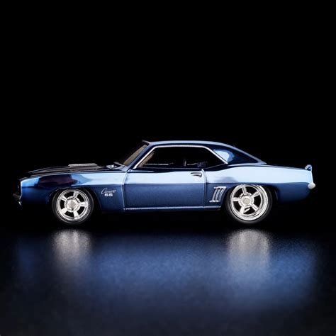 Hot Wheels 2023 RLC Exclusive 1969 Chevy Camaro SS – Mobile Garage HK