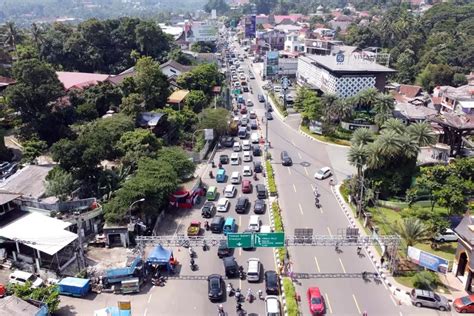 Pemerintah Pantau Ketat Mobilitas Warga Jelang Nataru Jawa Pos