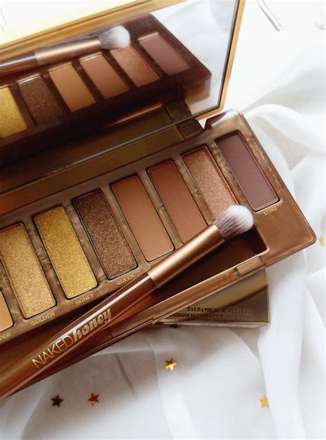 Urban Decay Naked Honey Eyeshadow Palette Review Violet Hollow