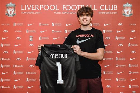 Anfield Edition On Twitter Hull City S U16 Goalkeeper Kornel Misciur