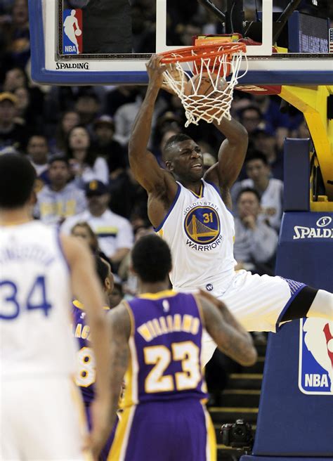 Warriors’ Ezeli out at least six weeks after knee surgery