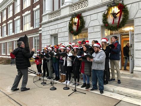 Holiday Tree Lighting Brings Cheer To Greenwich Town Hall | Greenwich, CT Patch