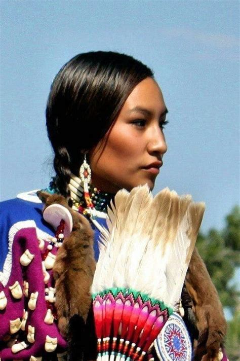 Beauty Of Modern Native American Women Native American Girls Native