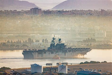 Dvids Images Uss Tripoli Showcases Lightning Carrier Concept Image 5 Of 12