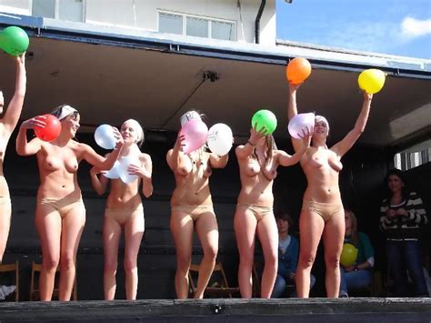 The Balloon Dance Porn Pics And XXX Videos