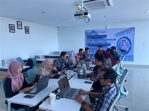 Meraih Standar Tinggi Dosen Psy Berhasil Mendapatkan Gelar Certified