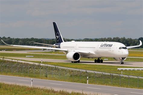 D AIXJ Airbus A350 941 Lufthansa MUC Gabriele Fontana Tuscan