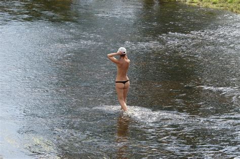 Nude In River S Water Photos XXX Porn Album