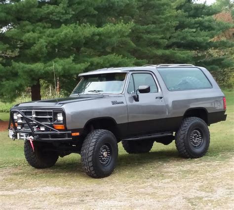 Overland Builds Dodge Ramcharger Central