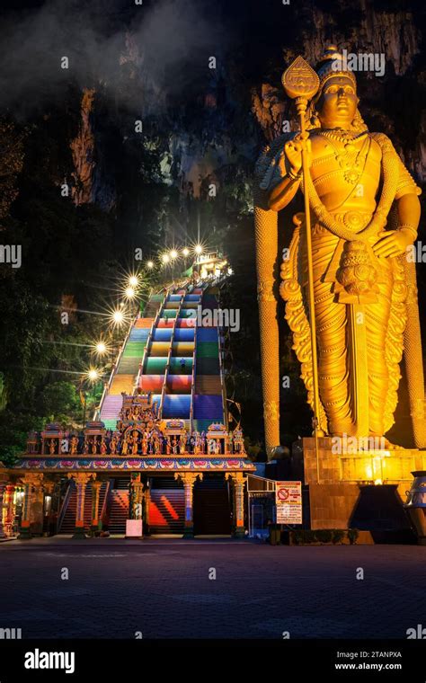 Entrance To The Batu Caves Colorful Temple Colorful Stairs Kuala