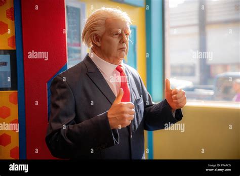 With Wax Figure Fotos Und Bildmaterial In Hoher Aufl Sung Alamy